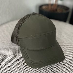 Lululemon Athletic SnapBack